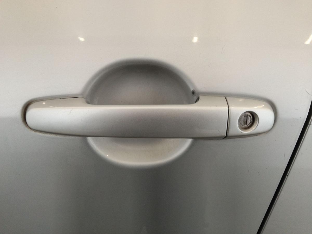 Toyota Rav4 3 original Tür vorn links Fahrertür classic silbermet. 1F7 BJ2010