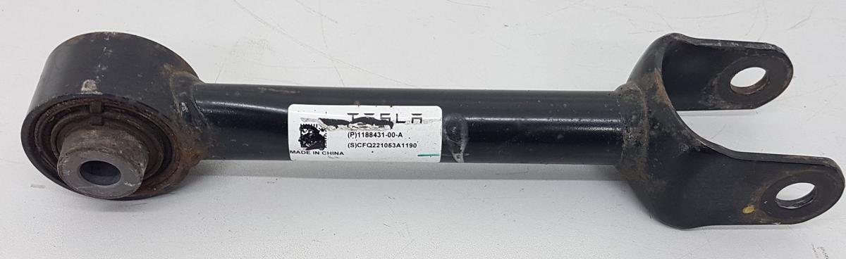 Tesla Model Y Querlenkersatz hinten links Satz Querlenker Bj2022 1044451-00-F
