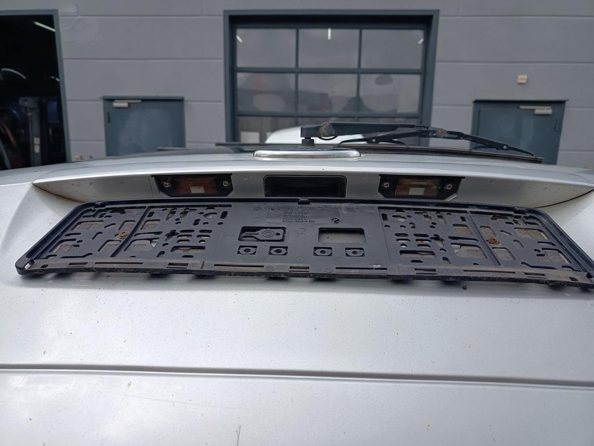 Ford Focus II Kombi original Heckklappe mit Scheibe Polar Silber Baujahr 08