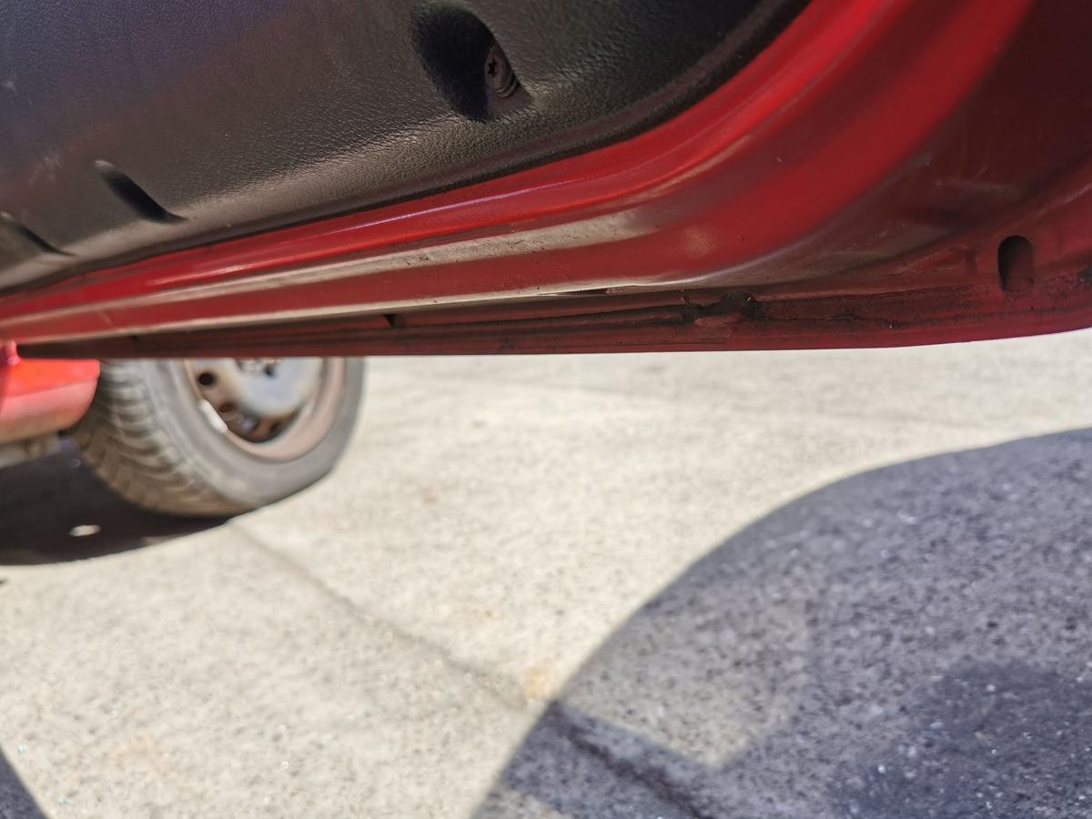 Renault Clio 2 Campus Beifahrertür Tür Autotür vorn rechts OV727 Red Brisk 3 Trg