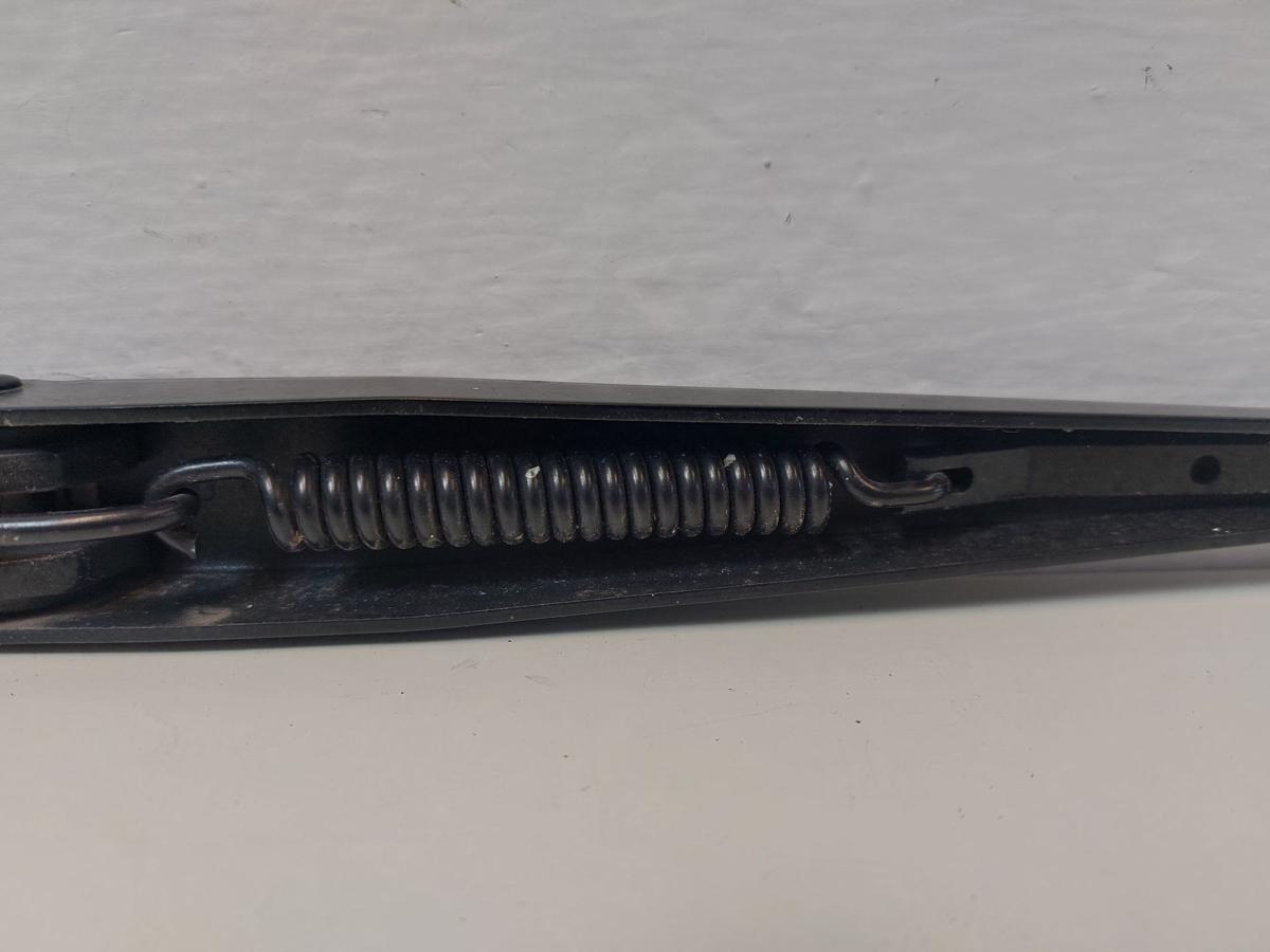 VW Golf 8 VIII CD Variant Wischerarm vorn links Scheibenwischerarm Fahrerseite