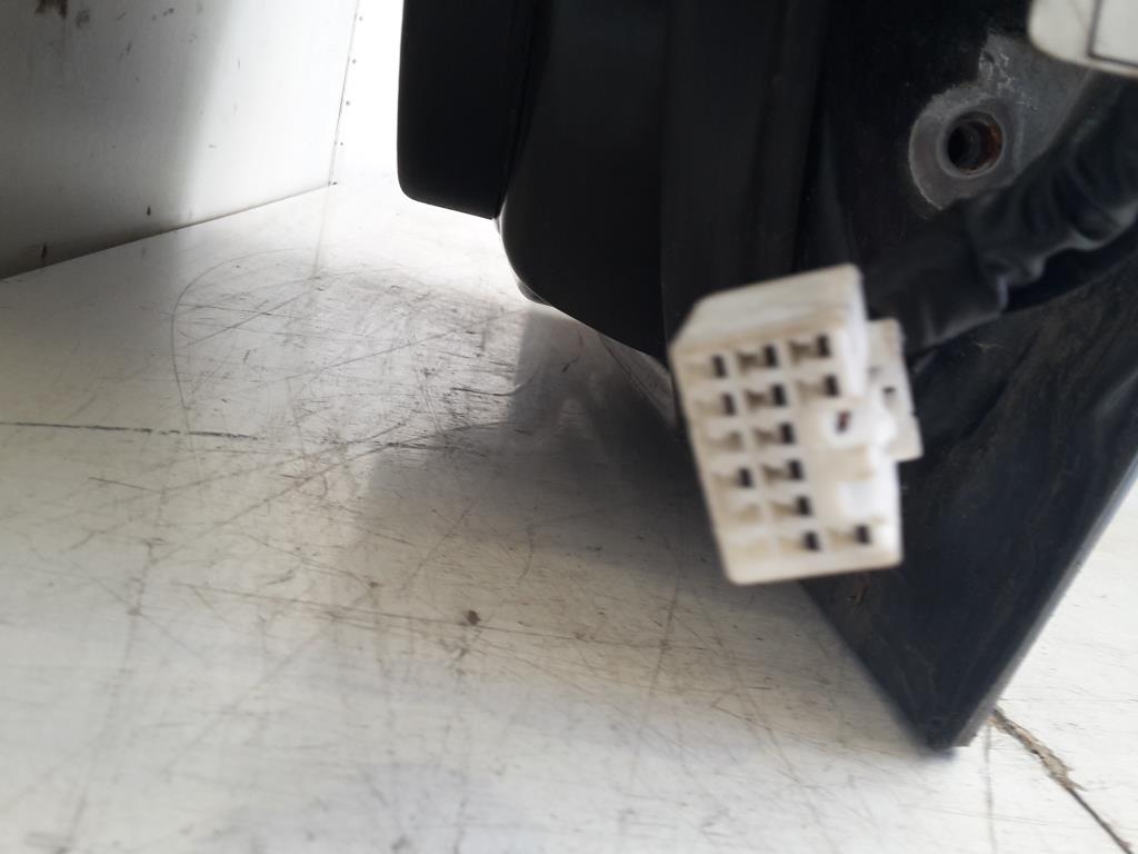 Hyundai Terracan BJ 2004 T&uuml;r hinten links Schwarz