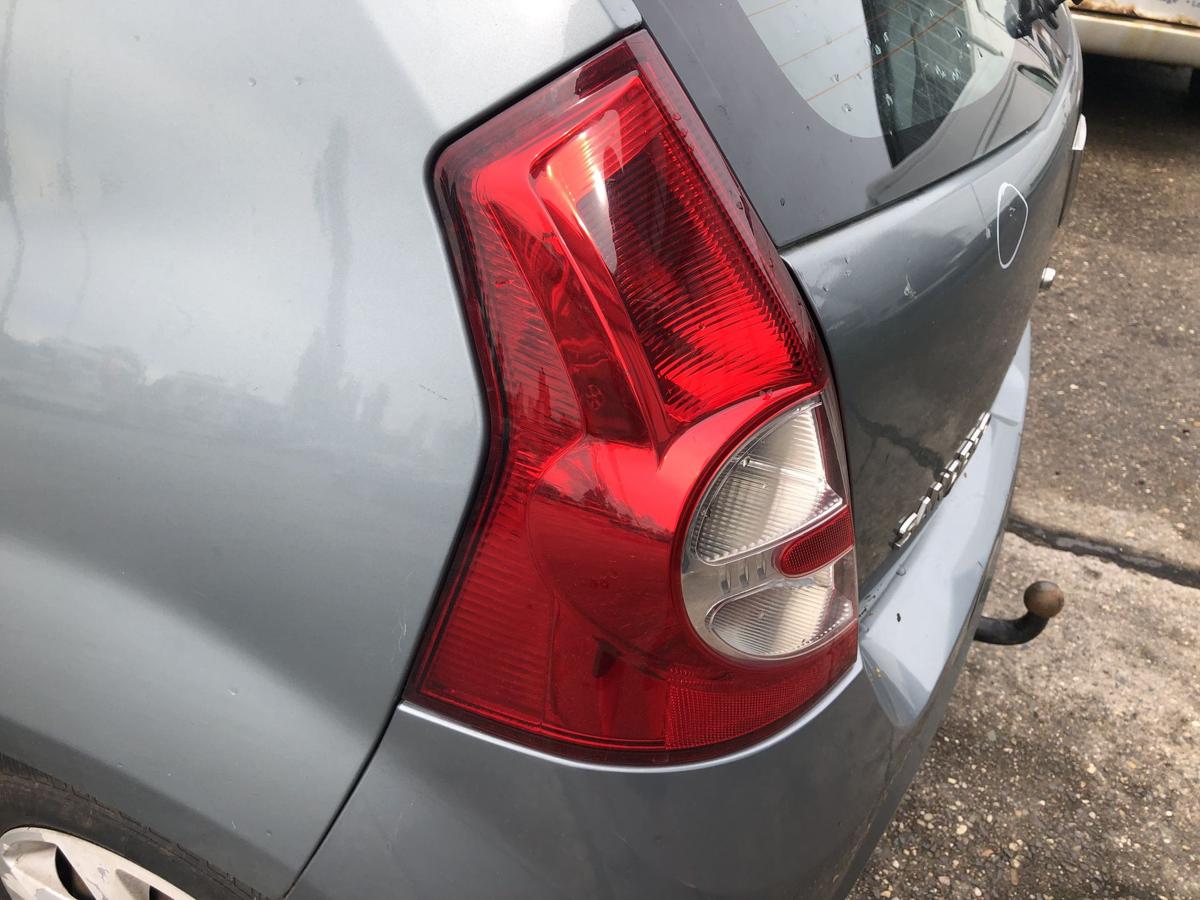 Dacia Sandero BS0 R&uuml;ckleuchte links R&uuml;cklicht Heckleuchte OEM