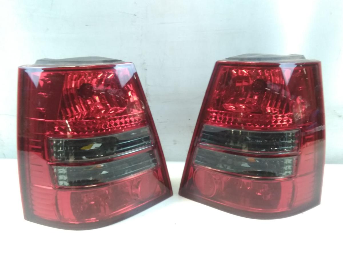 VW Golf 4 1J Variant Satz R&uuml;ckleuchten Heckleuchten rot grau BJ2006