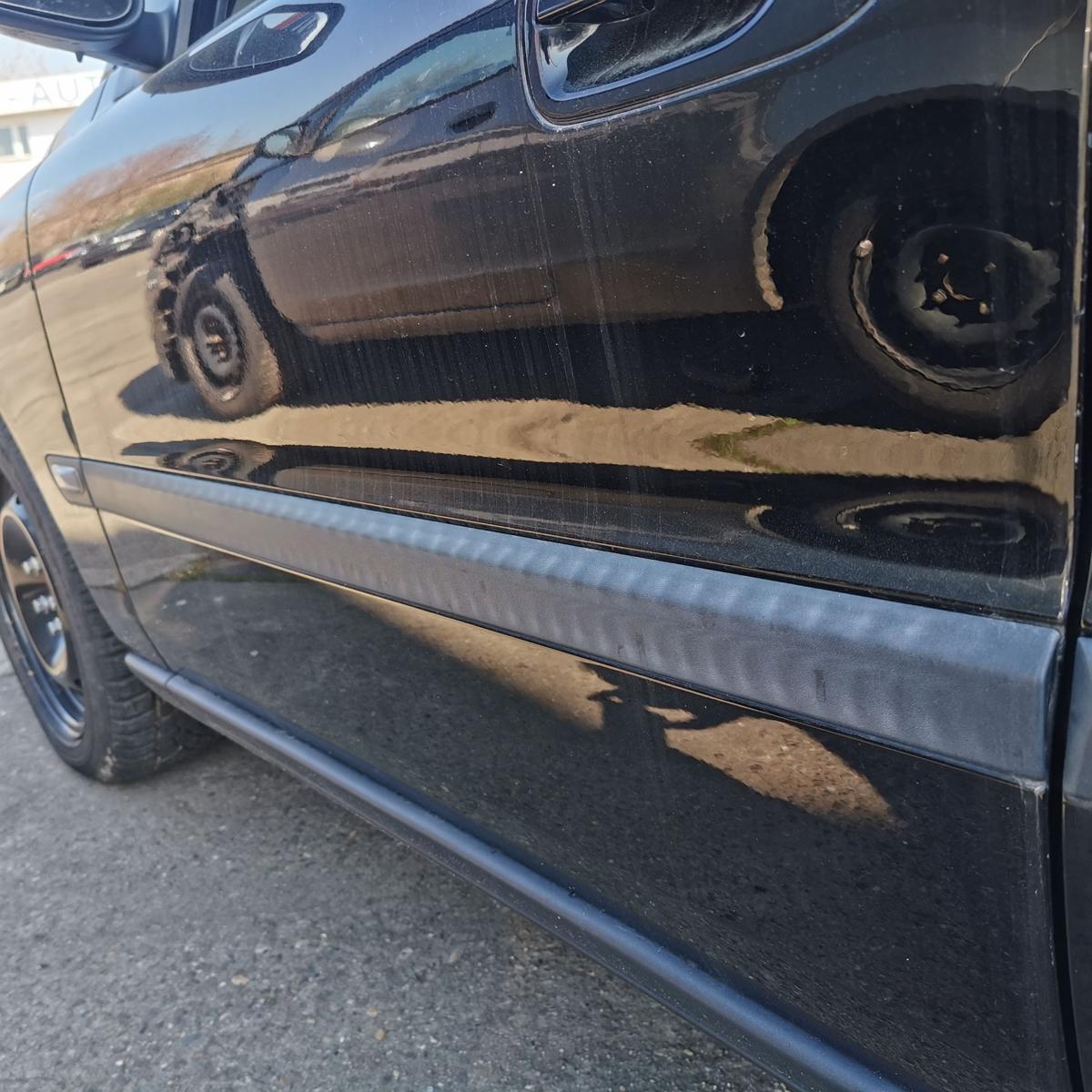 Volvo S60 RS Fahrertür Tür Autotür Rohbautür vorn links 01900 Black Stone