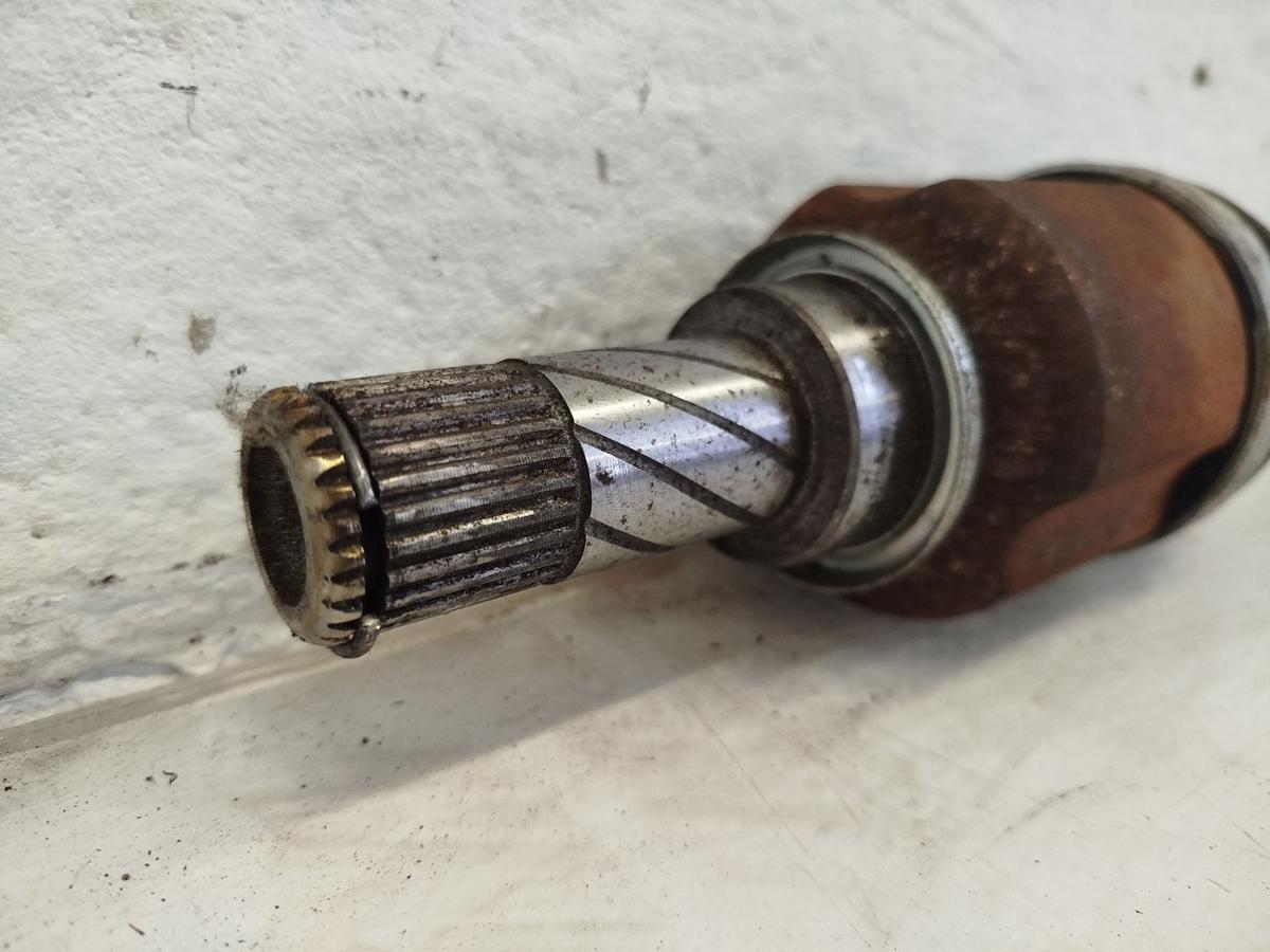 Renault Clio IV X98 TCe90 Antriebswelle vorn links Gelenkwelle OEM