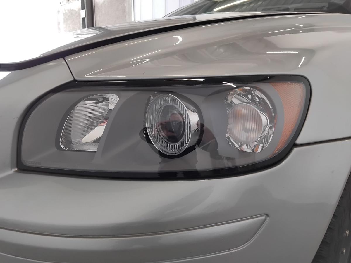 Volvo V50 S40 II orig Scheinwerfer vorn links Halogen mit LWR 31335221 BJ2007