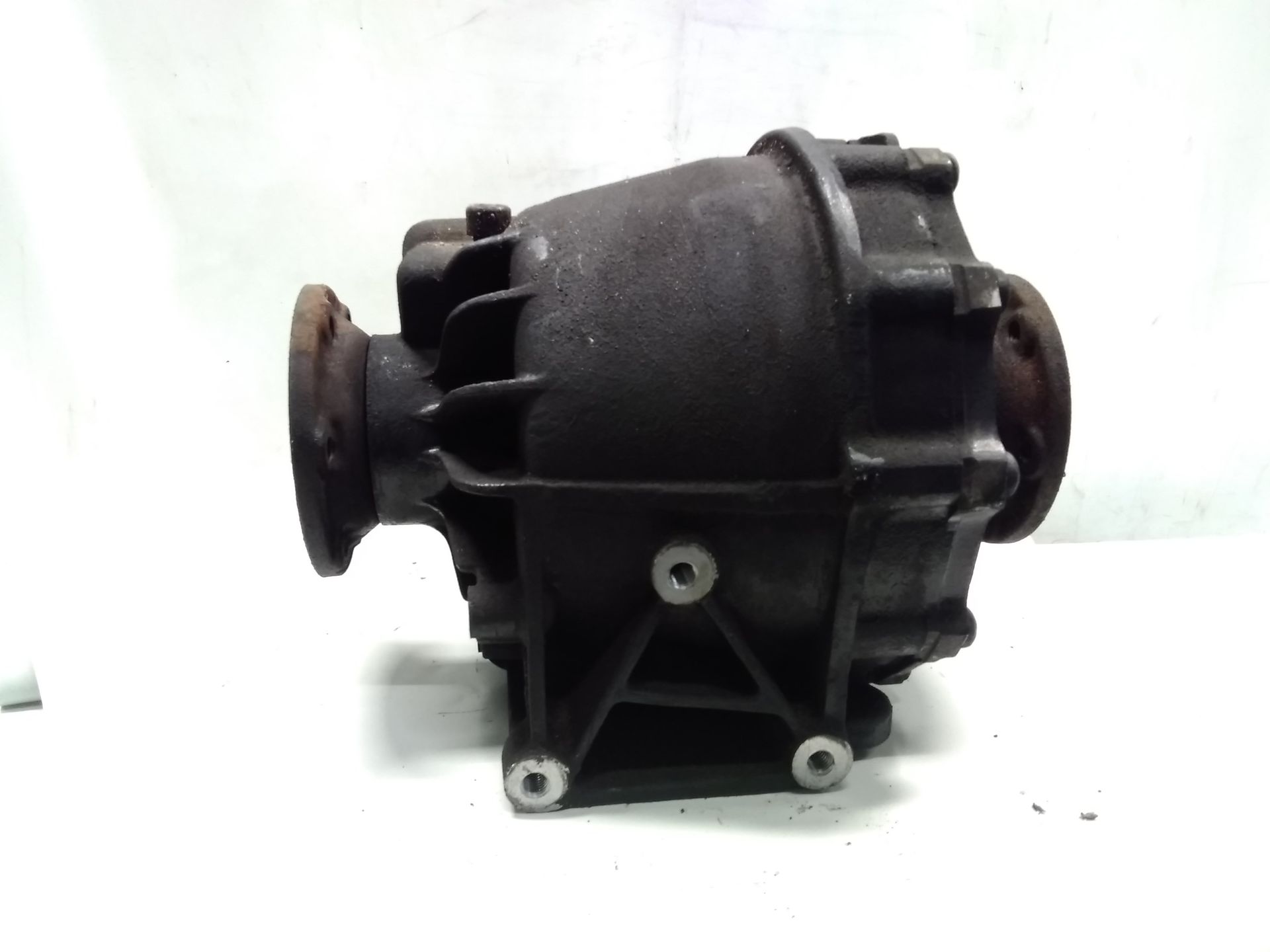 Audi A8 D2 original Differential Hinterachsgetriebe CGV 4.2 220kw Bj.1994