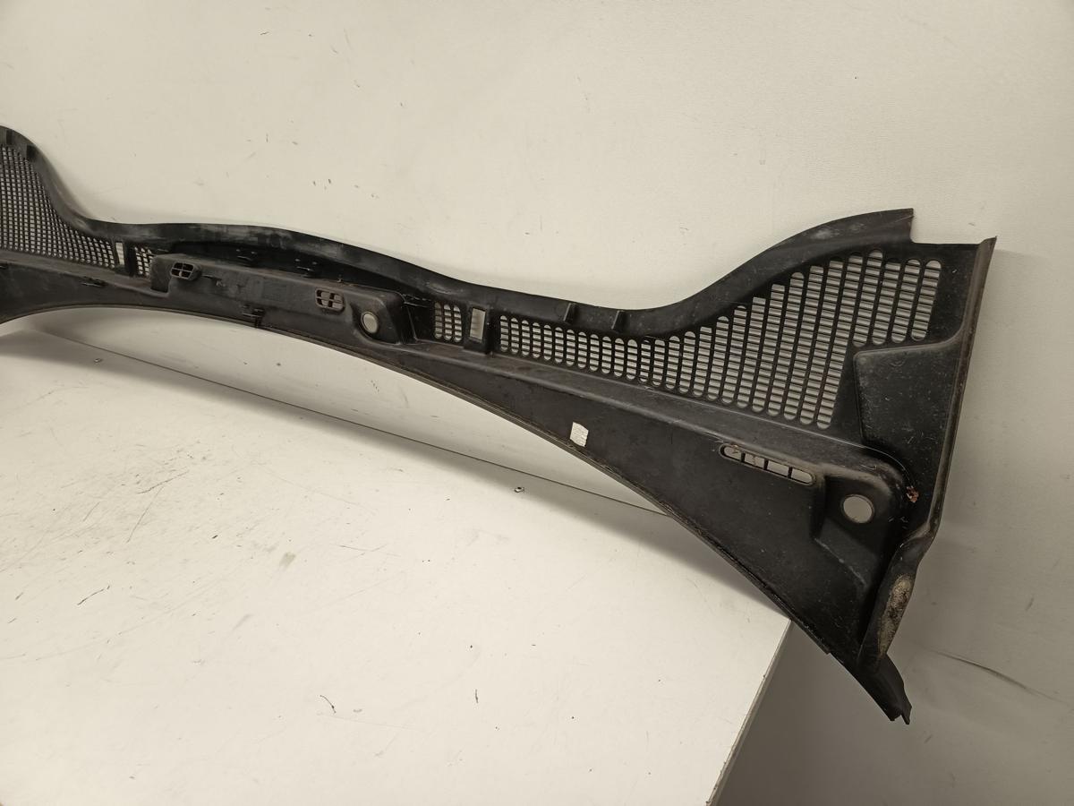 BMW 116I original Windlauf Abdeckung Wasserkasten Wasserabweiser Baujahr 2005