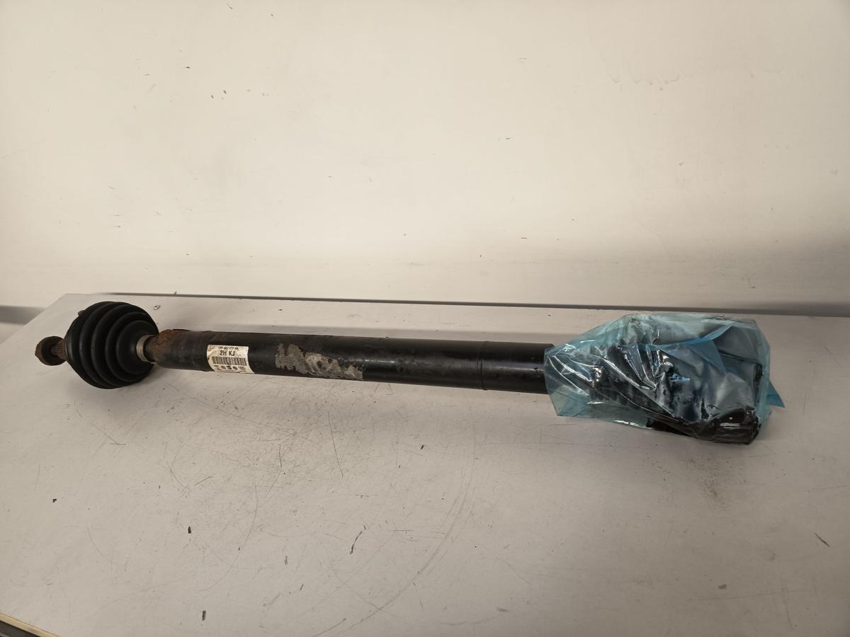 Seat Altea 5P orig Antriebswelle rechts Benzin 1,6l 75kW Schaltgetriebe Bj 2005