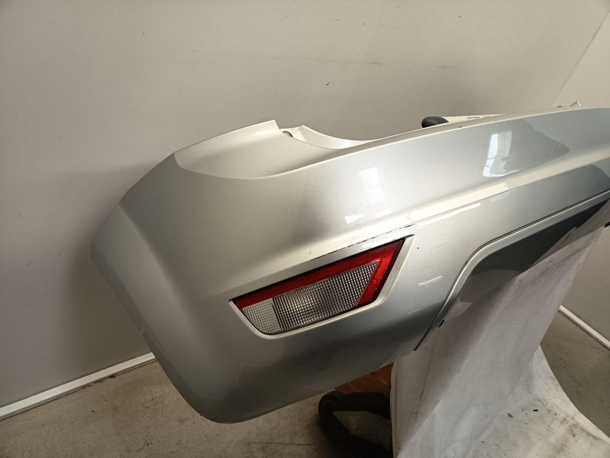 Ford Focus II DA3 orig Stoßfänger Stoßstangen hinten Polarsilber BJ 2009