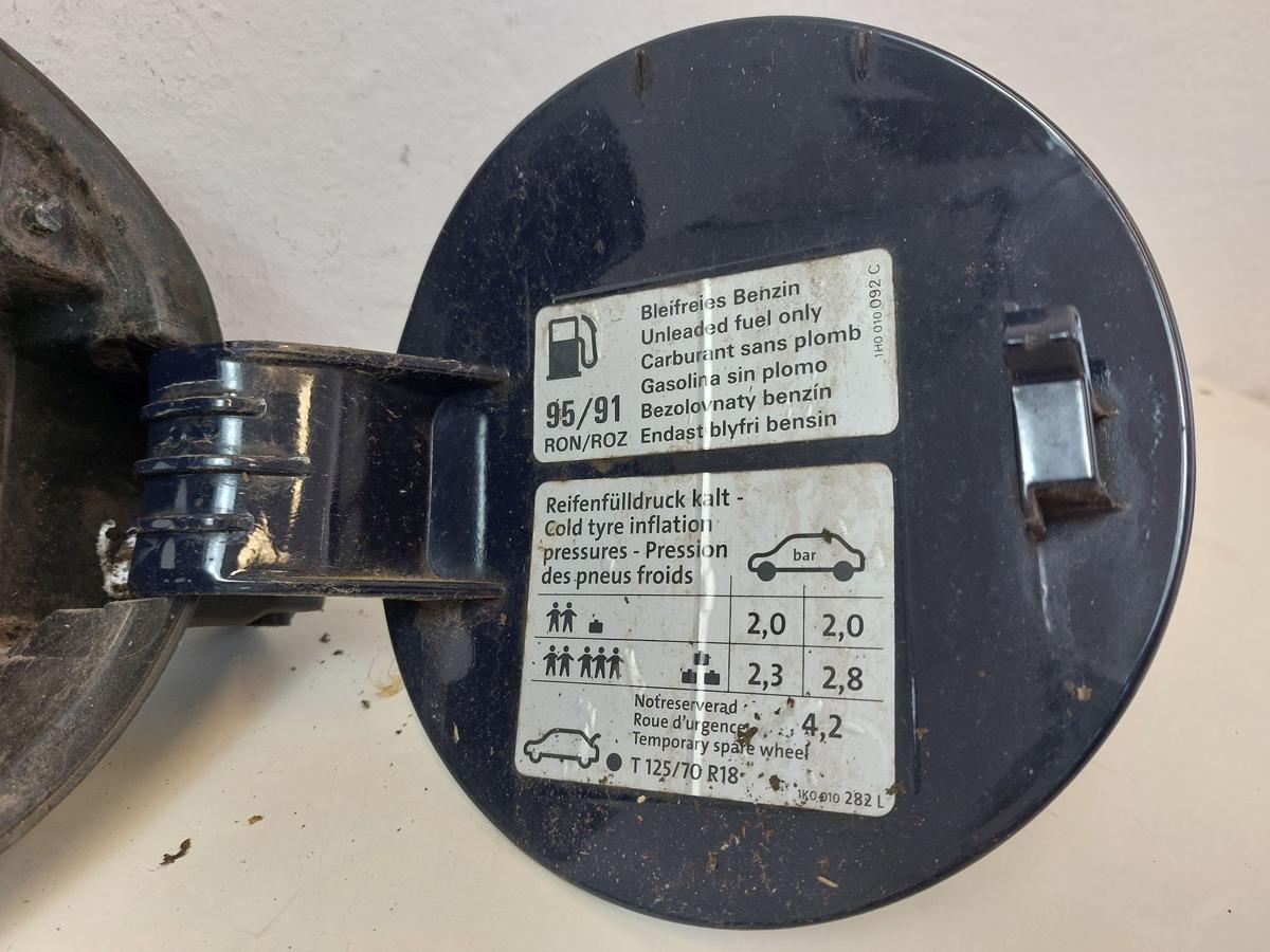 VW Golf 5 V 1K Tankklappe Tankdeckel LA5G Perlblau