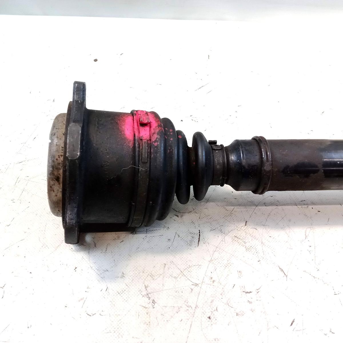 Audi A4 B5 original Antriebswelle Gelenkwelle vorn rechts 2.8 128kw BJ1994
