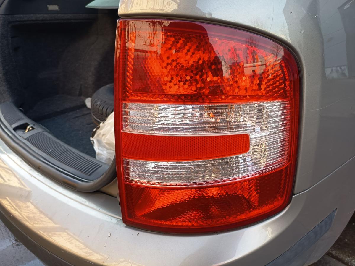 Skoda Fabia 6Y Combi original R&uuml;ckleuchte links Heck Schluss Licht Bj 2007