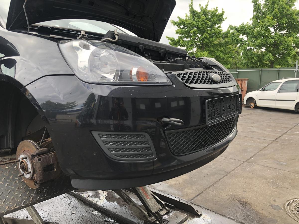 Ford Fiesta ´02 original Stoßstange Fänger vorn/Front Pantherschwarz Bj 2007