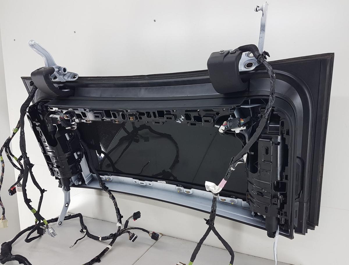 Tesla Model X T&uuml;roberteil T&uuml;r hinten rechts Bj2022 Falcon Wing Door T&uuml;rscheibe