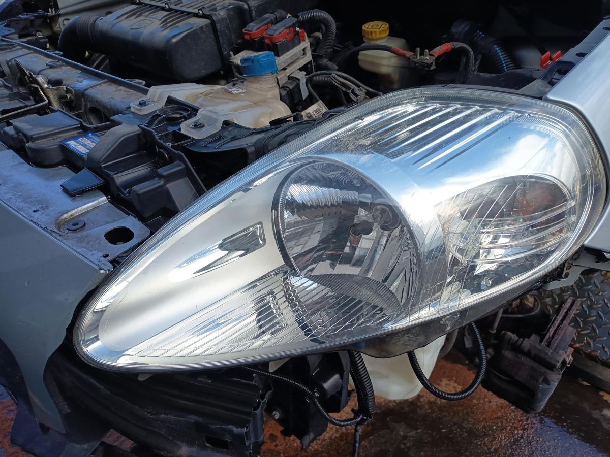 Fiat Grande Punto 199 original Scheinwerfer links Halogen Haupt Front Bj 2009