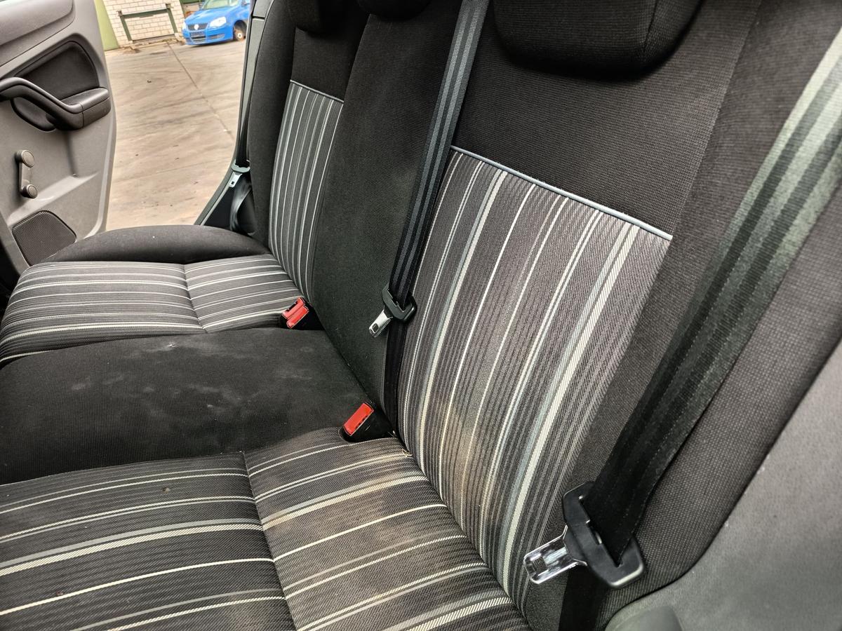 Ford Focus DA3 Flie&szlig;heck original R&uuml;cksitzbank Stoff anthrazitgrau Bj 2009