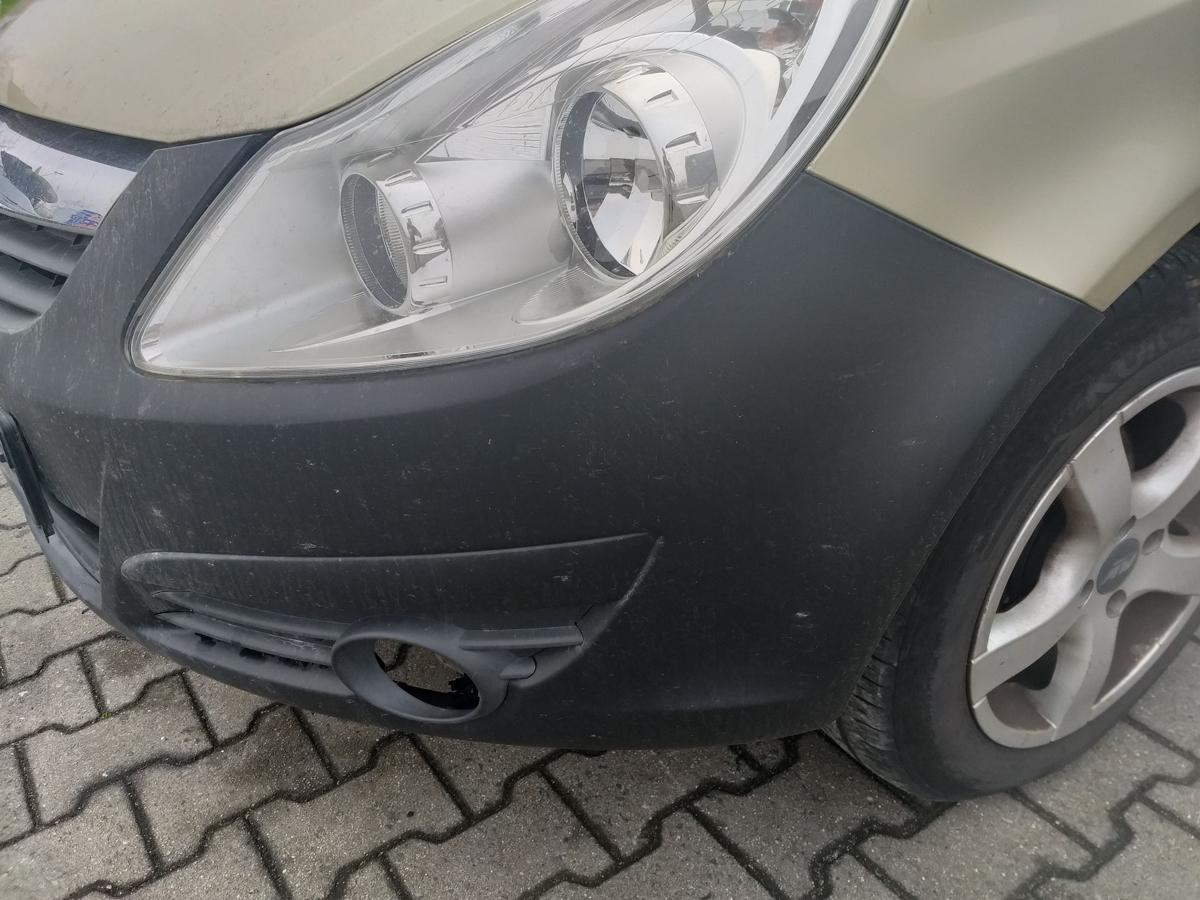 Opel Corsa D Bj.2007 Stoßstange Stossfänge vorn Kratzer