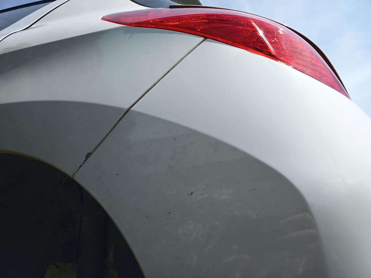 Peugeot 308 GTI original Sto&szlig;stange F&auml;nger hinten Heck EWP Schneewei&szlig; Bj 2011