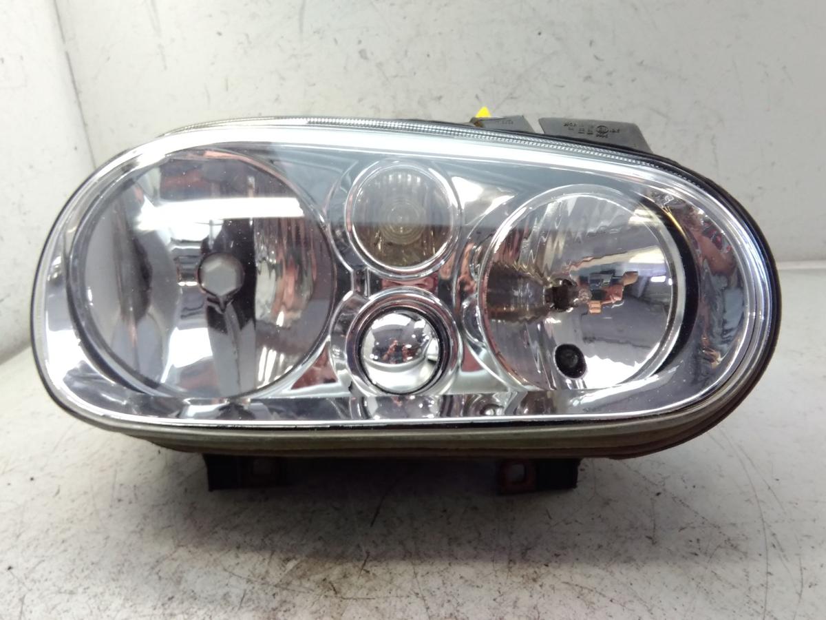 VW Golf 3 Cabrio Facelift Scheinwerfer rechts TYC Halogen mit LWR BJ1999