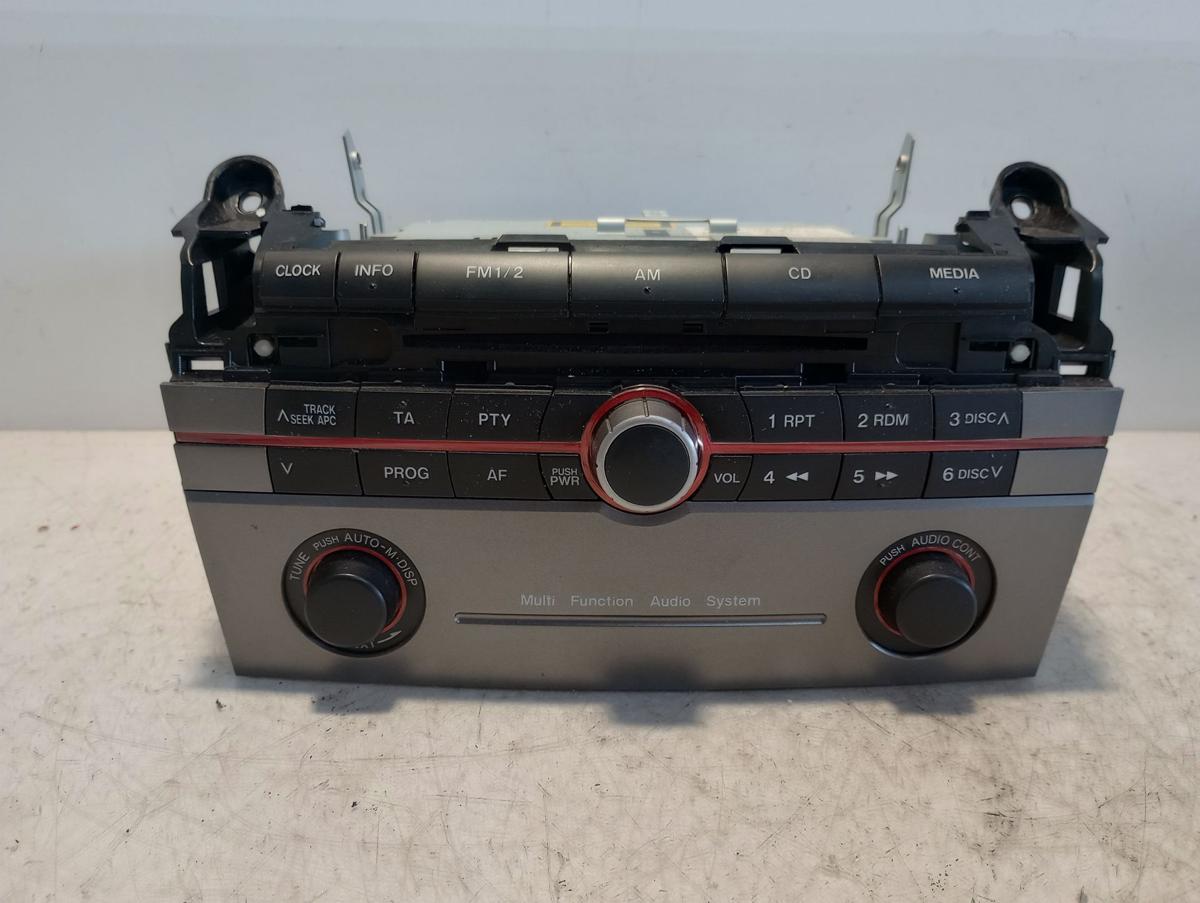 Mazda 3 Sport original Radio mit CD BR2B66AR0 Bj 2006