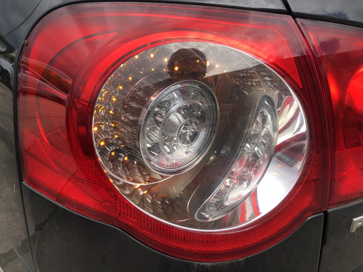 VW Passat 3C B6 Variant R&uuml;ckleuchte au&szlig;en links Ecke R&uuml;cklicht Heckleuchte LED