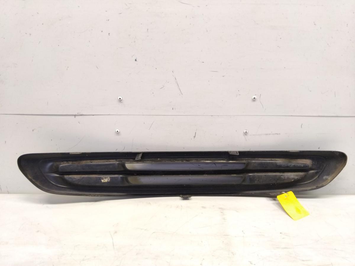 VW T-Cross 1C original Heckspoiler 2GM827933F mit Blende 2GM827699D Bj.2020