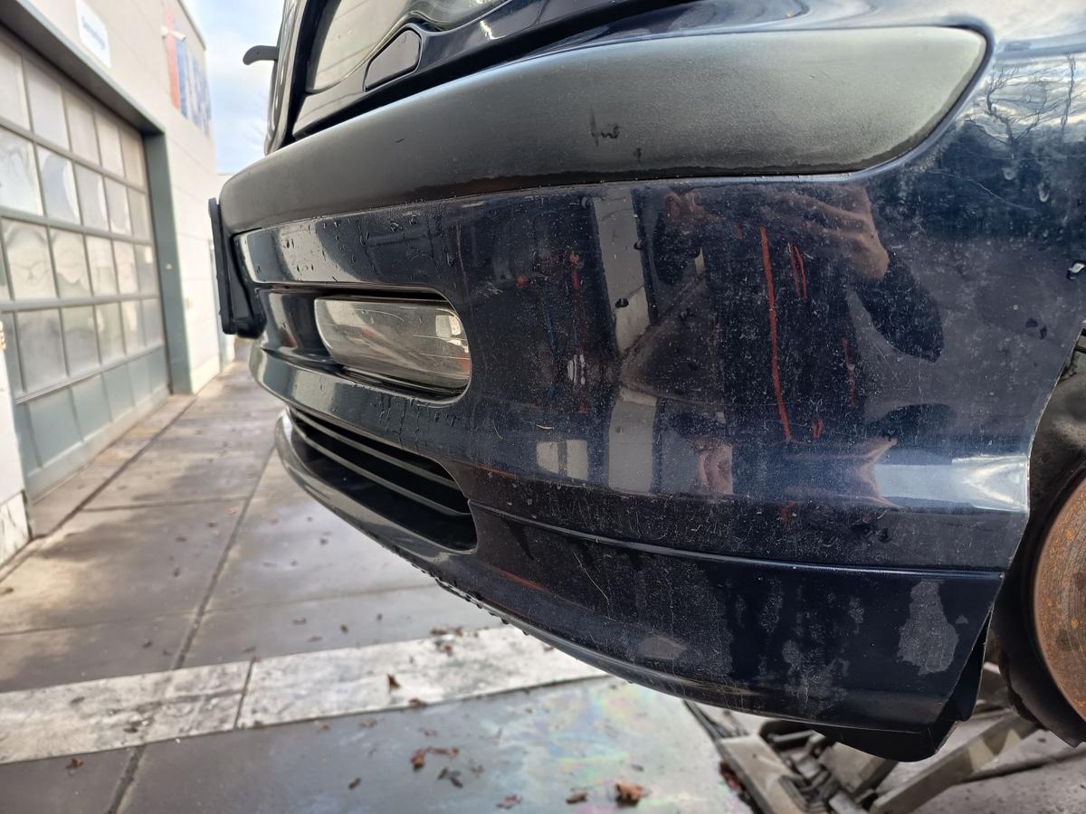 BMW E46 original Sto&szlig;f&auml;nger Stange vorn Front 317/5 Orientblau Bj 2005