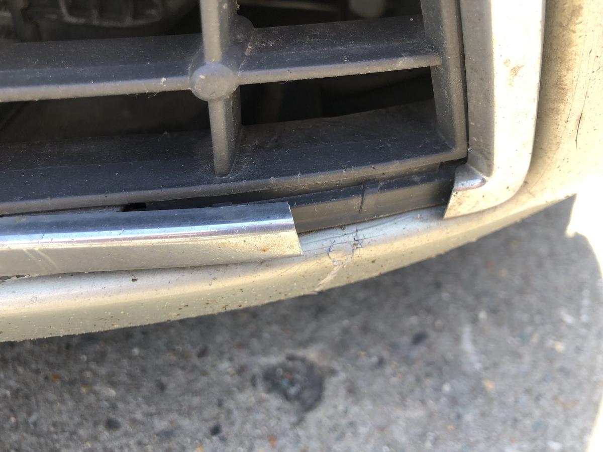 Ford Mondeo MK4 BA7 Sto&szlig;f&auml;nger vorn Sch&uuml;rze Frontsto&szlig;stange Nebel PDC D8 Chill