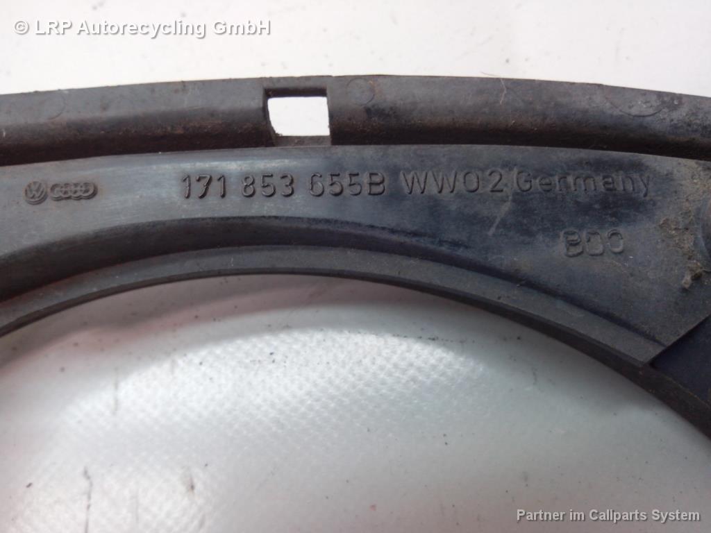 Eckteil L Kuehlergr 171853655B VW Caddy (147/1ae) BJ: 1989