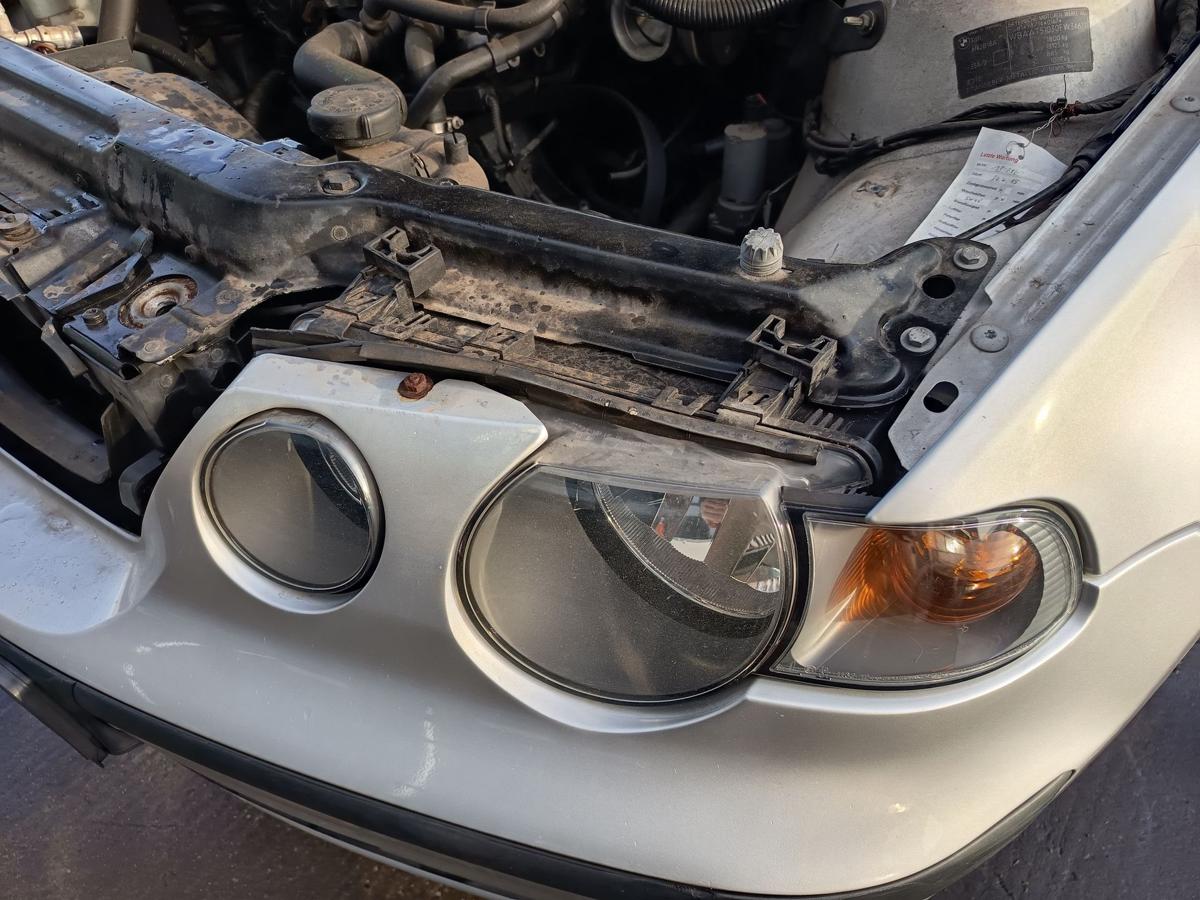 BMW 3er E46 original Scheinwerfer links Halogen/Haupt/Licht/Front Bj 2002
