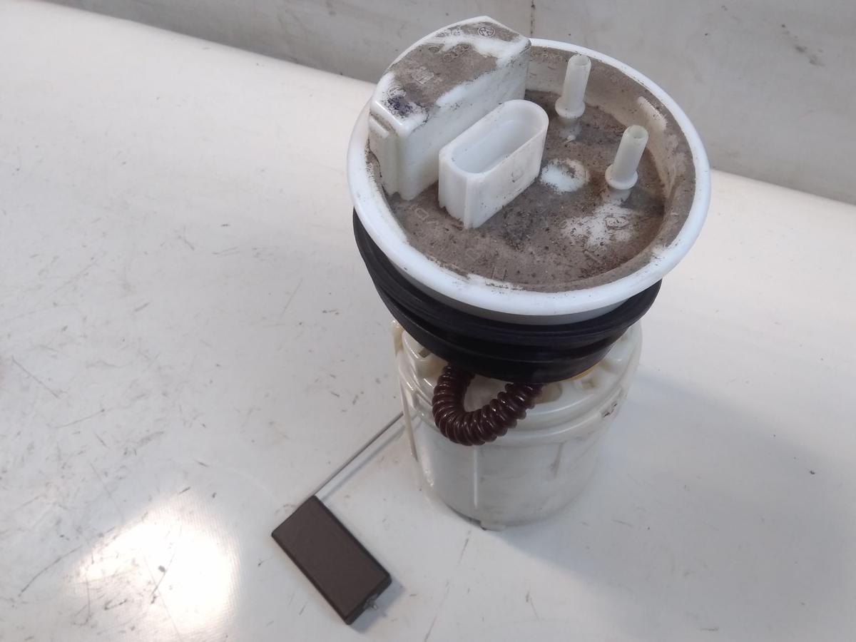 Skoda Fabia 2 5J original Kraftstoffpumpe Innentankpumpe 1.2 51kW BJ2009