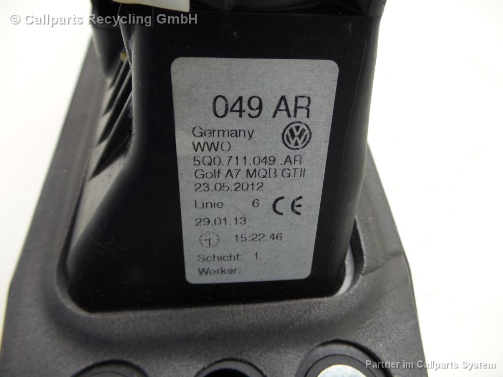 VW Golf 7 VII Schaltbock Schaltgestänge Schalthebel 5Q0711049AR