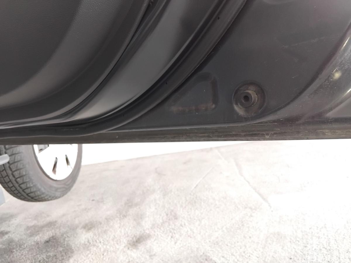 Mitsubishi Space Star A0 T&uuml;r vorn rechts Beifahrert&uuml;r A02 Cosmos Grau BJ2014