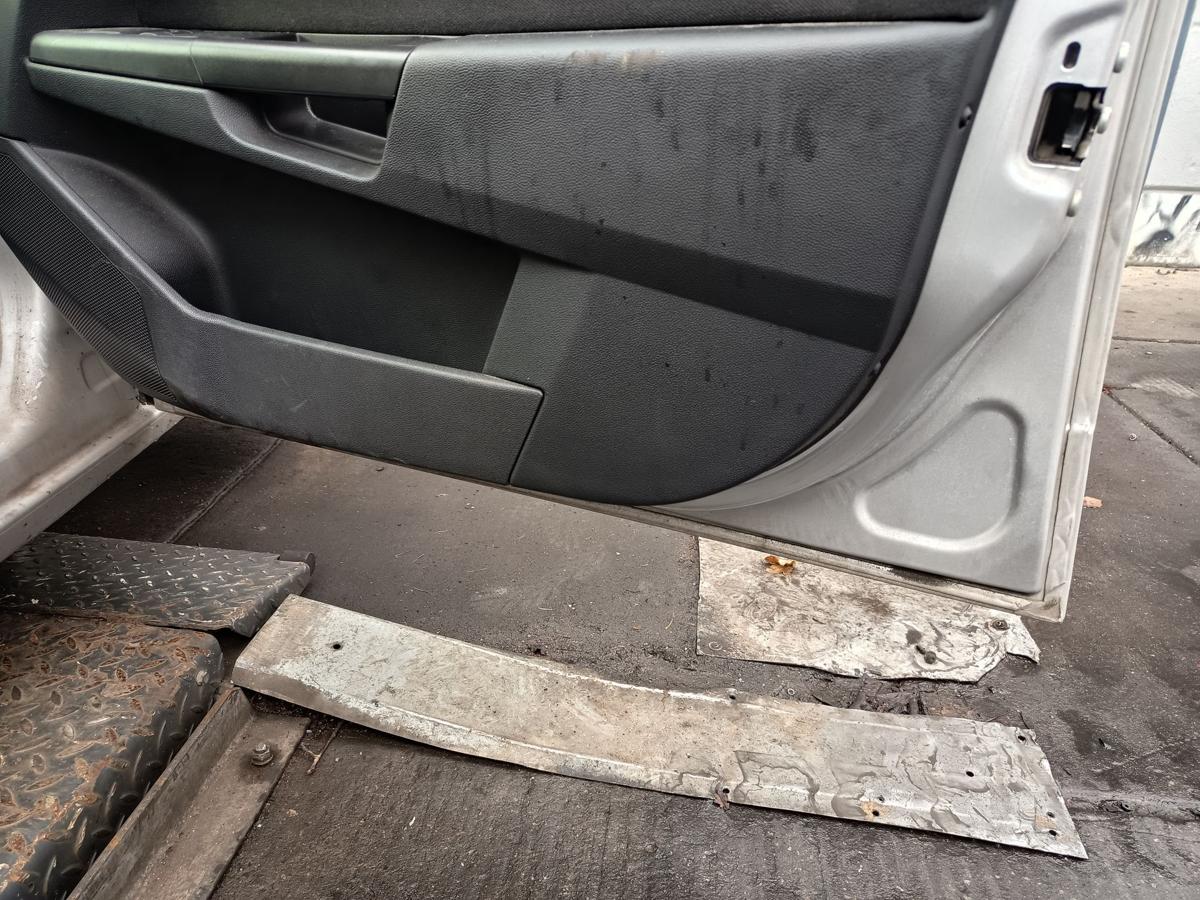 Opel Astra H Caravan Bj 2008 orig T&uuml;r vorn rechts Beifahrer Z157 Starsilber III