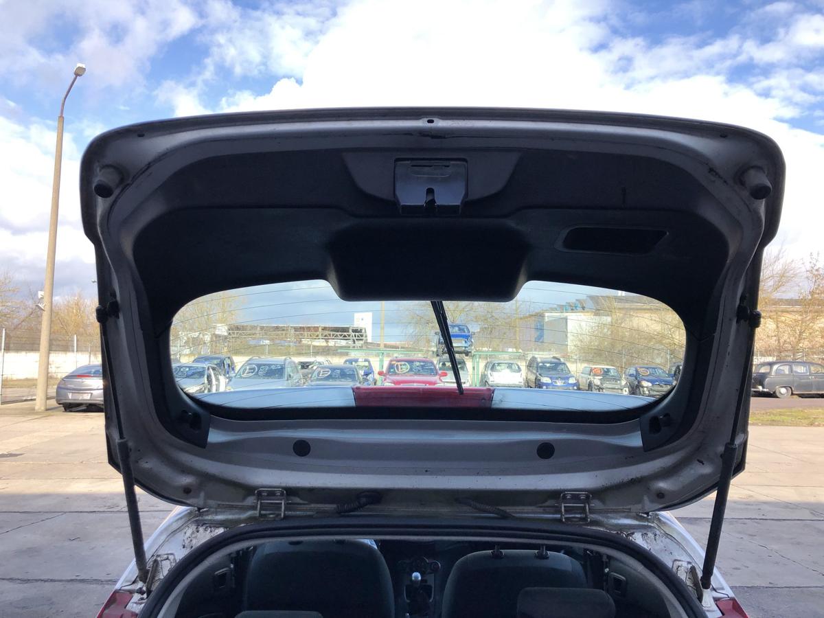 Ford Fiesta JA8 2AJ Heckklappe mit Scheibe Kofferraumklappe Rohbau 5trg
