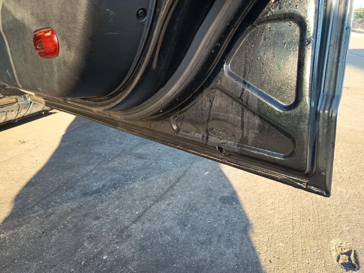 Ford Mondeo IV original T&uuml;r vorn rechts Beifahrer Pantherschwarz Bj 2009