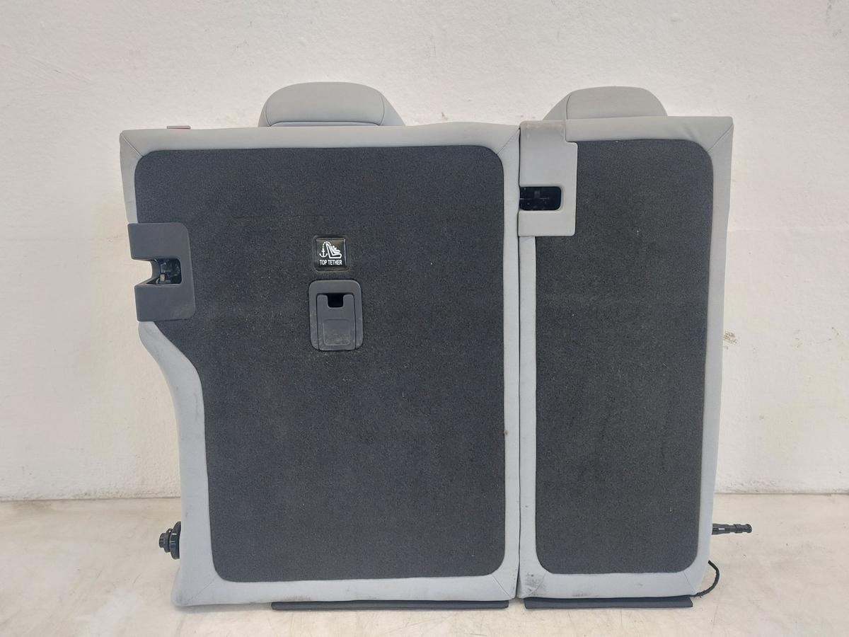 NIO EL6 Elektro SUV R&uuml;ckenlehne R&uuml;cksitzlehne hinten links Doppel Kunstleder