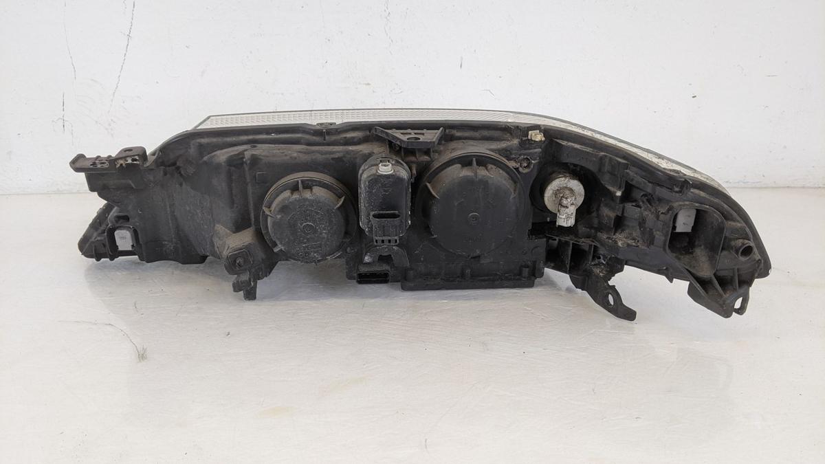 Renault Laguna 2 01-05 Kombi Scheinwerfer rechts OE 8200002847