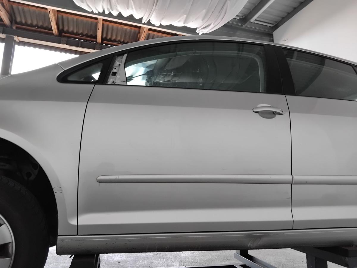 VW Golf Plus 5M Tür vorn links Fahrertür reflexsilbermetallic LA7W BJ2007 VW Golf Plus 5M Tür vorn links Fahrertür reflexsilbermetallic LA7W BJ2007