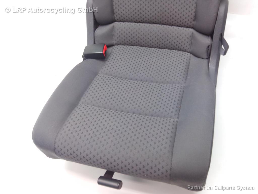 VW Touran 1T BJ2005 Sitz Einzelsitz mitte links 1T0883063D Isofix