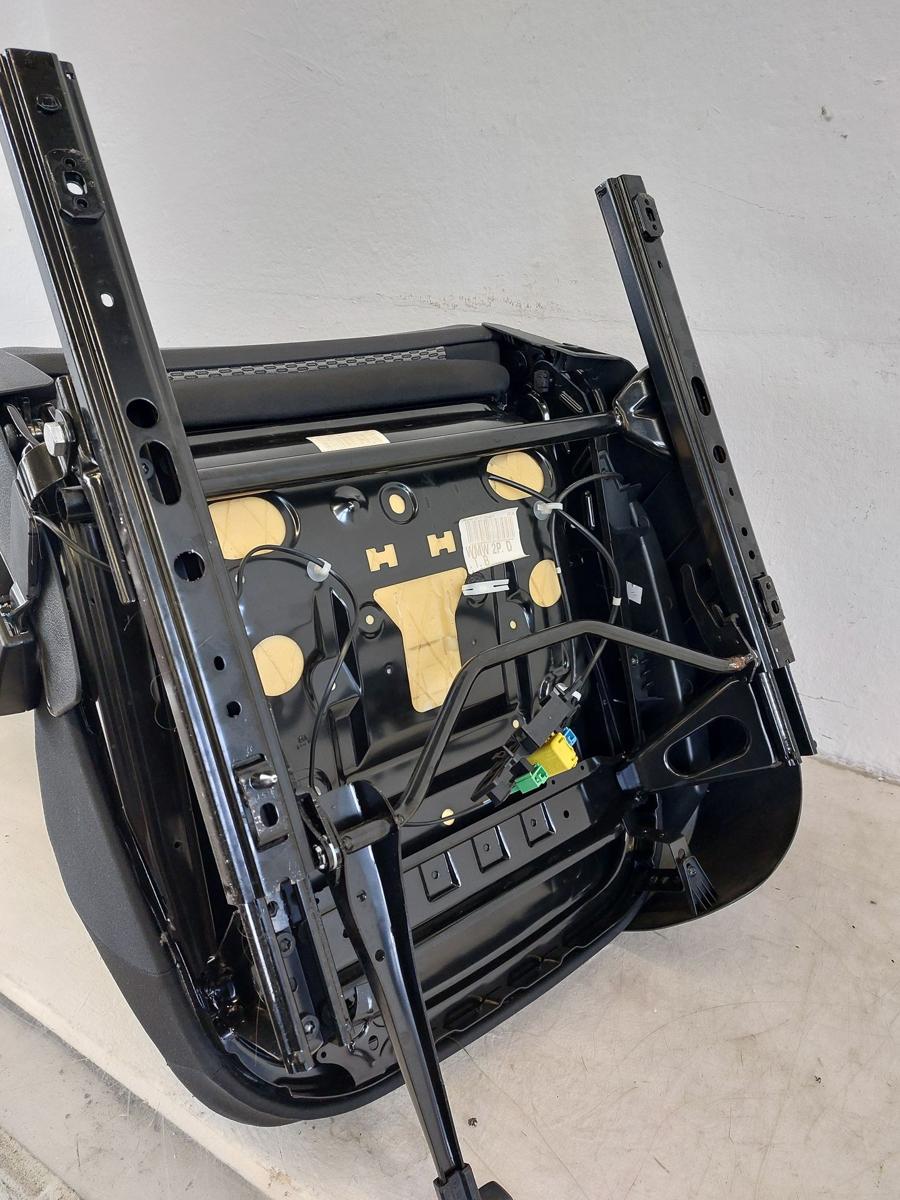 VW Polo 6R Sitz vorne rechts Beifahrersitz Stoff ohne Heizung