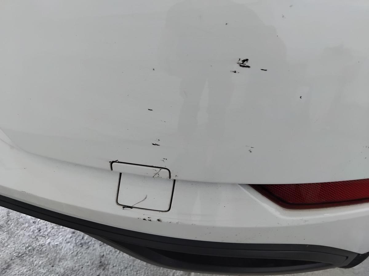 VW Golf 7 Facelift orig Sto&szlig;f&auml;nger Sto&szlig;stange hinten Flie&szlig;heck BJ2019 LC9A pure white