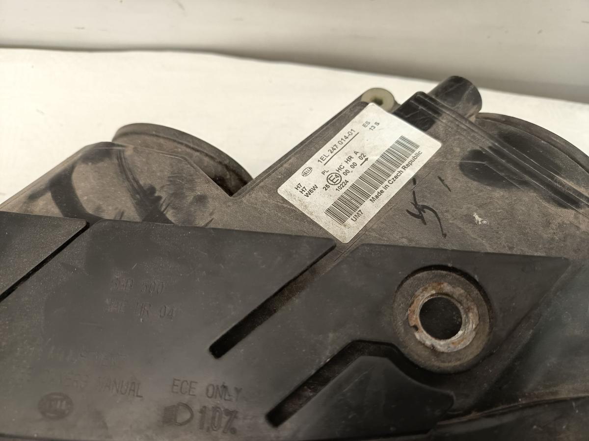 VW Passat 3C original Scheinwerfer links Halogen Baujahr 2009