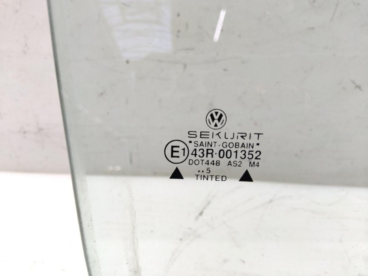 VW T4 original T&uuml;rscheibe vorn rechts gr&uuml;ncolor BJ1995