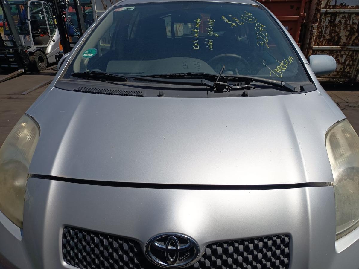 Toyota Yaris XP9 original Motorhaube 1E7 Silver Pearl vor Facelift Bj 2008