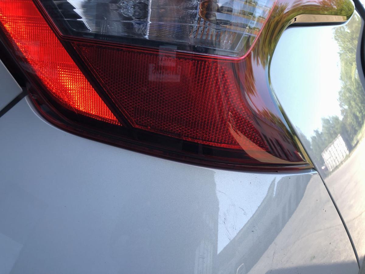 Nissan Micra K14 Rückleuchte rechts Rücklicht Heckleuchte Schlusslicht OEM