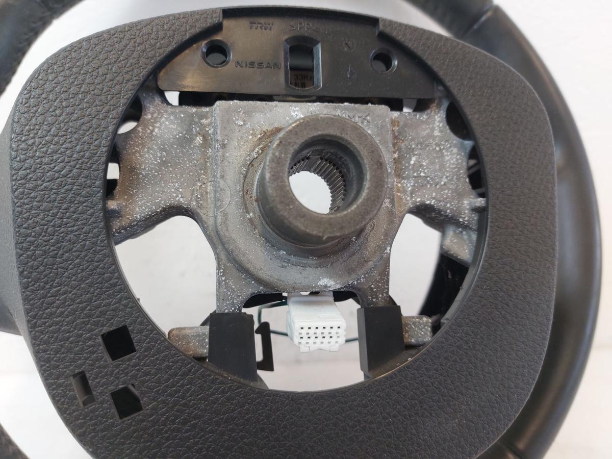 Nissan Pulsar C13M Lederlenkrad Lenkrad Leder mit Multifunktion 3 Speichen