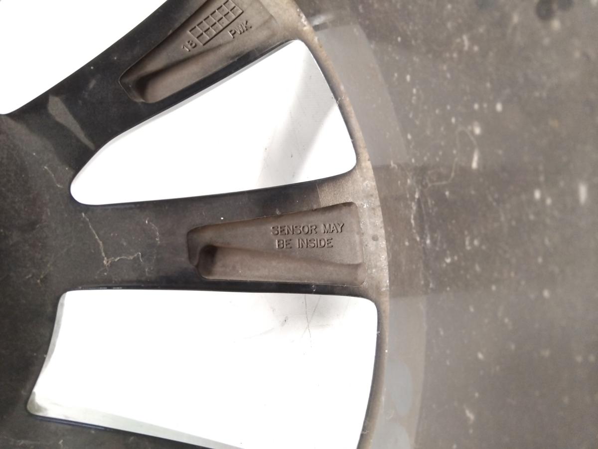 Tesla Model S original Alufelge 9.0Jx21 ET40 mit M&auml;ngeln Bj.2019 1066520-00-C